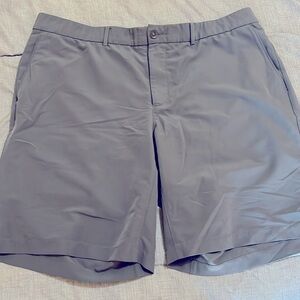 Nike golf shorts 38